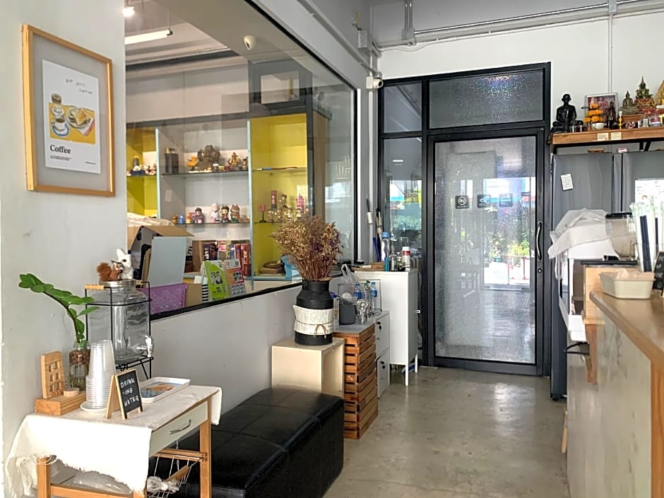 Sleep Sheep Phuket Hostel