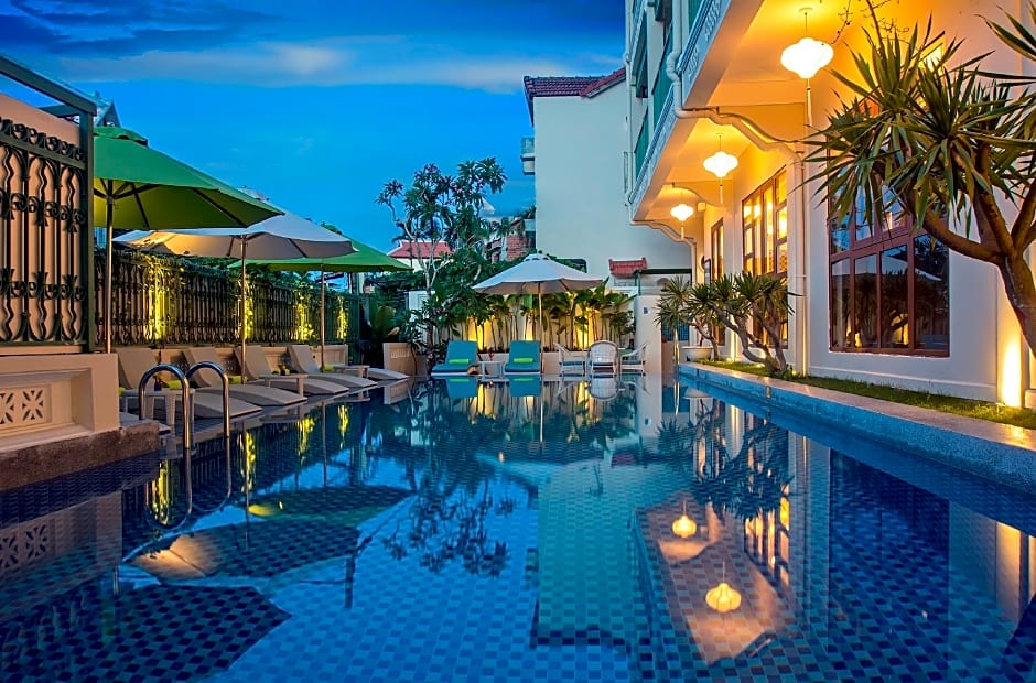Lantana Riverside Hoi An Hotel