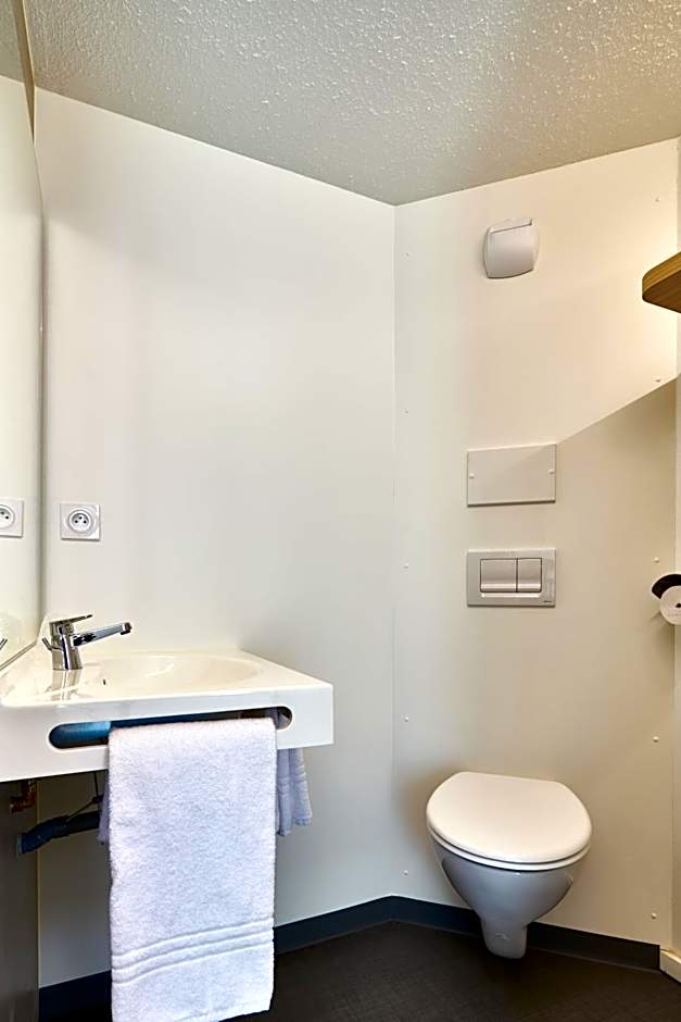Première Classe La Roche Sur Yon - Mouilleron Le Captif