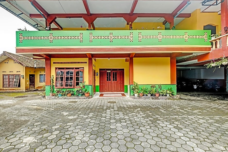 Hotel O Muria