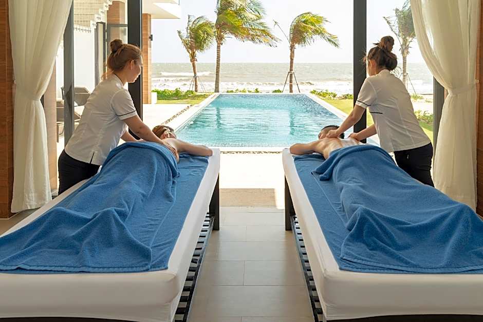 Saint Simeon Beach Residence