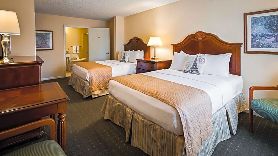 Best Western PLUS Santee Inn