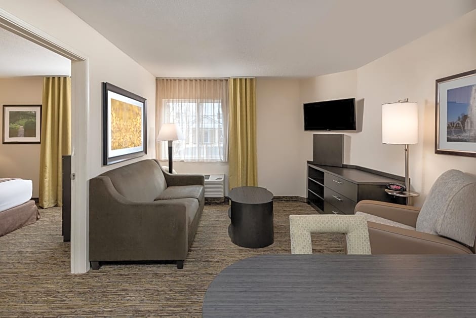 Candlewood Suites Sterling By IHG