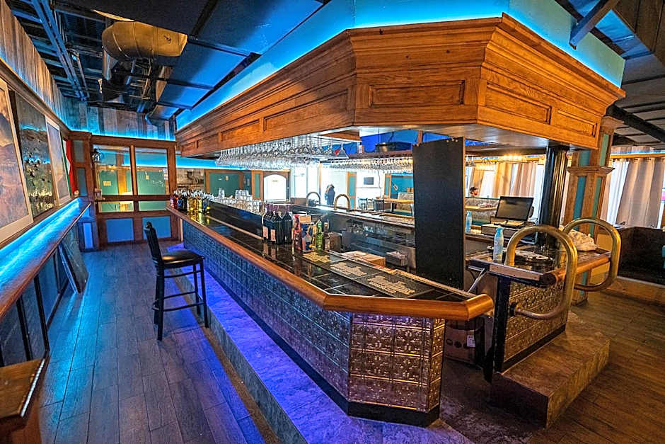 Days Hotel & Conference Center by Wyndham Danville