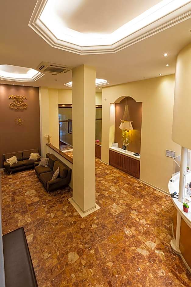 Marina Hotel