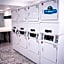 Celebration Suites At Old Town