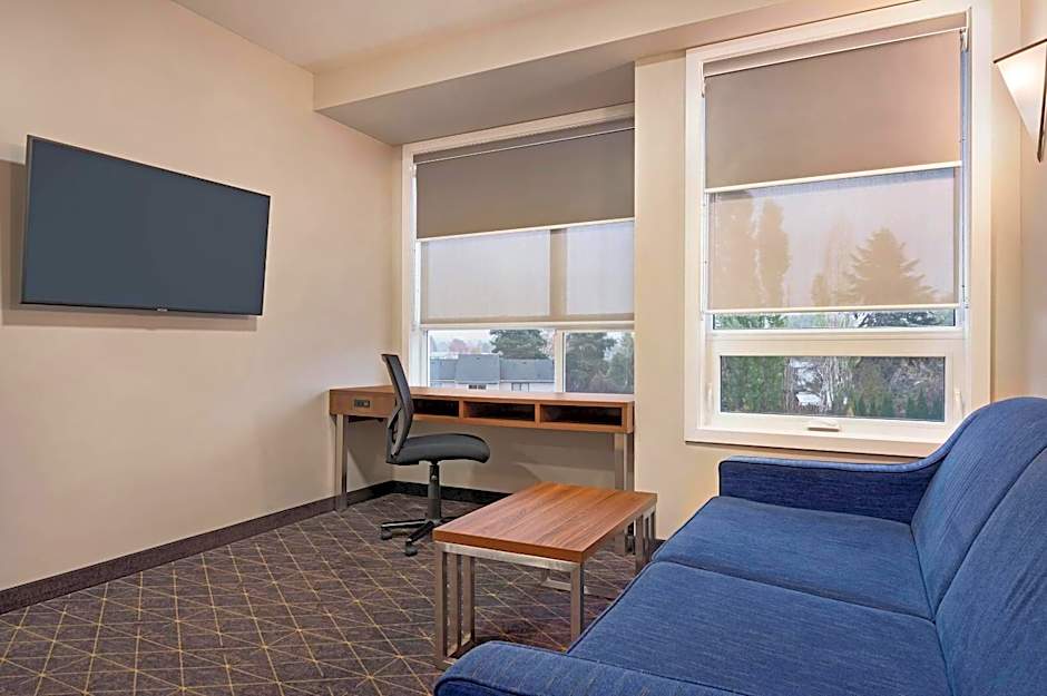 Park Inn by Radisson, Kelowna