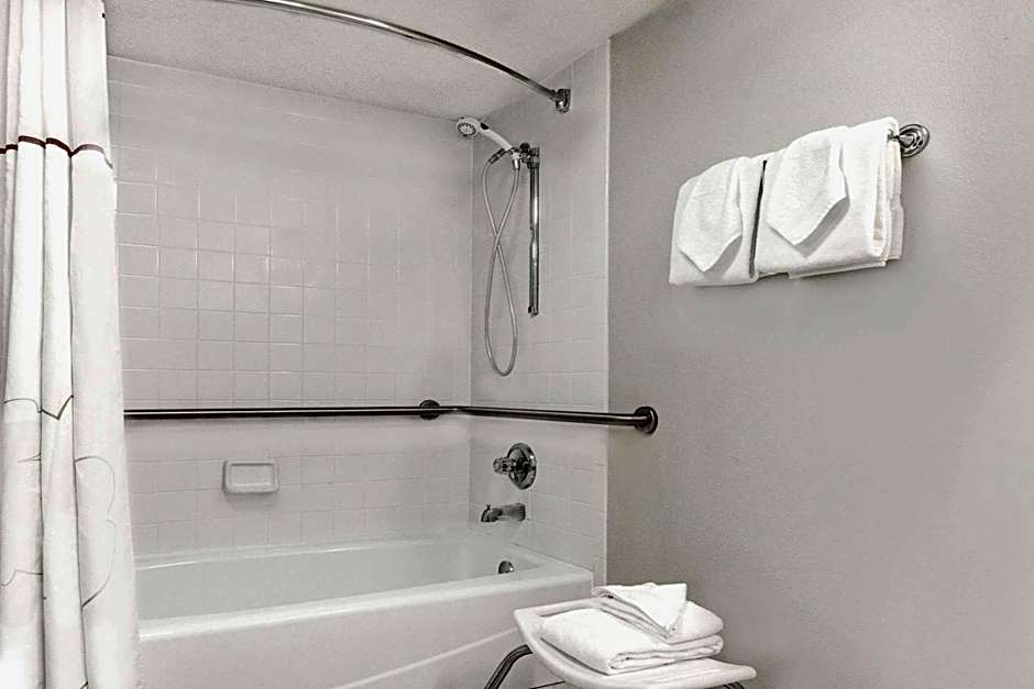 Value Suites Extended Stay - Arlington