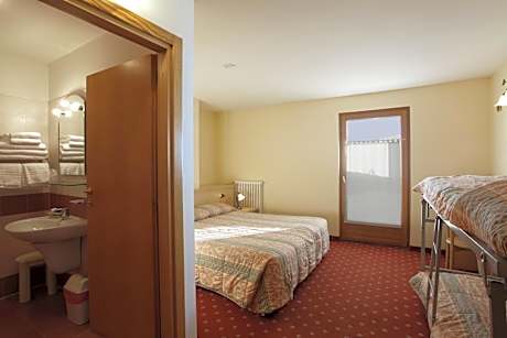 Comfort Double or Twin Room