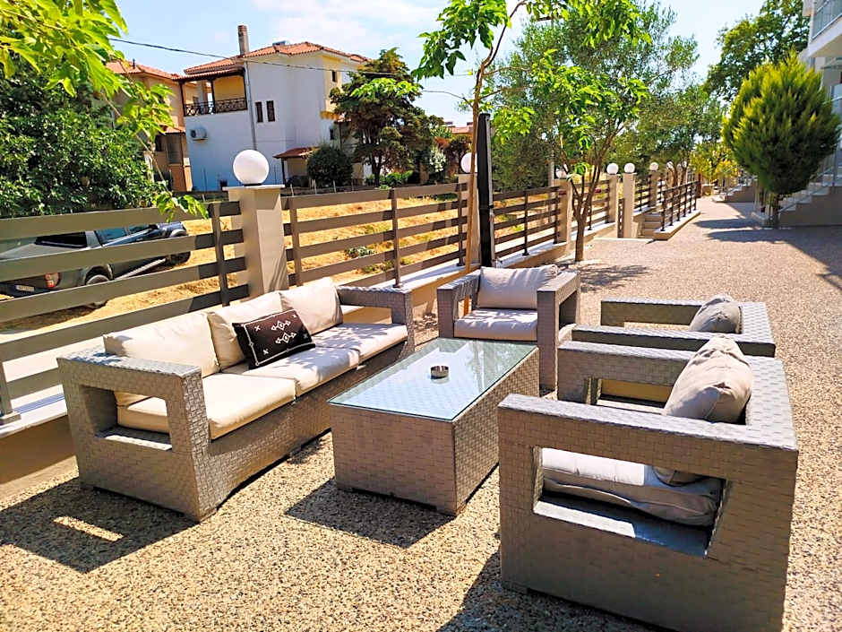 Theano Luxury Suites Nikiti