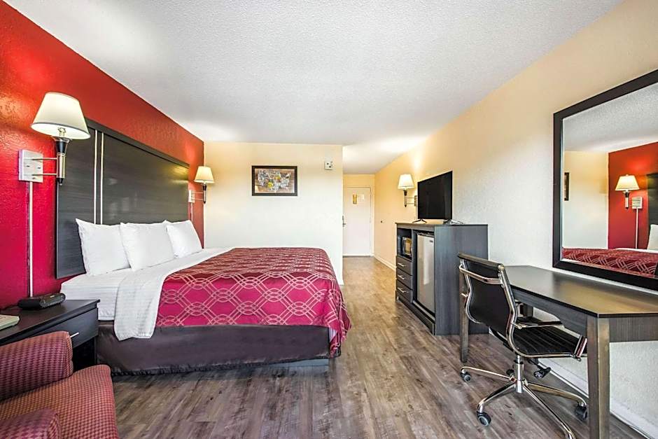 Econo Lodge Waynesville