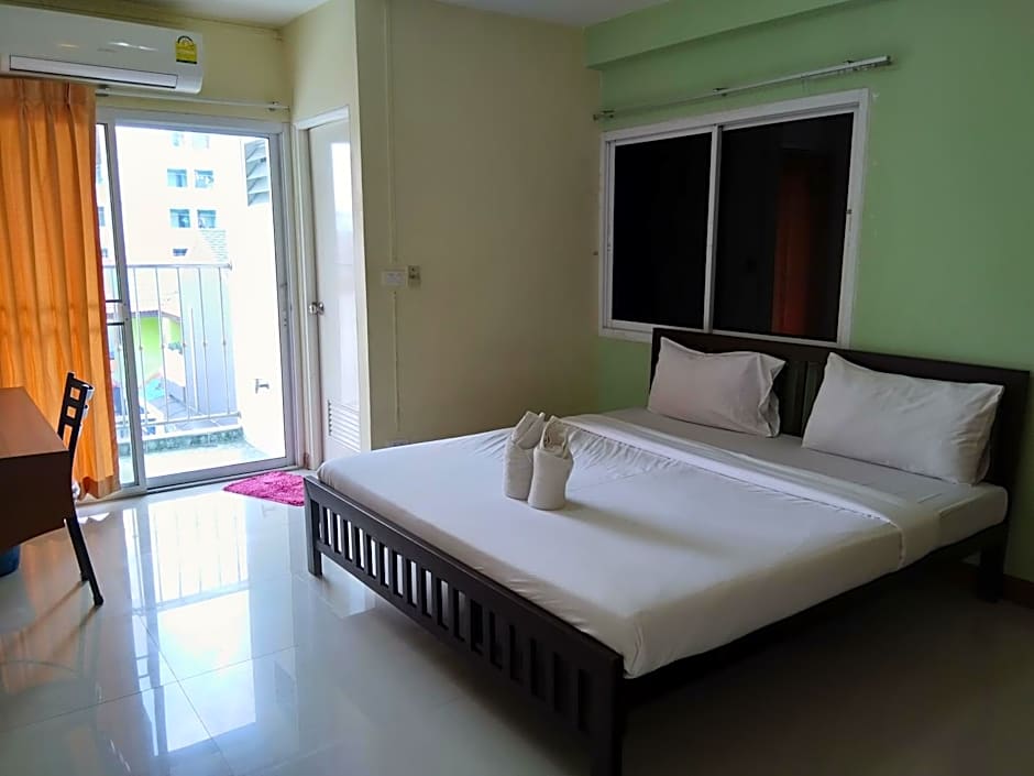 ฐิติกร แกรนด์วิว