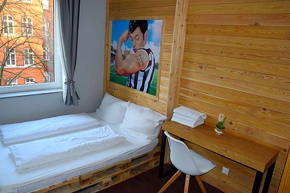 Hamburger Alm Hotel St. Pauli