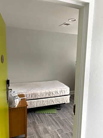 Single Room with Shared Bathroom