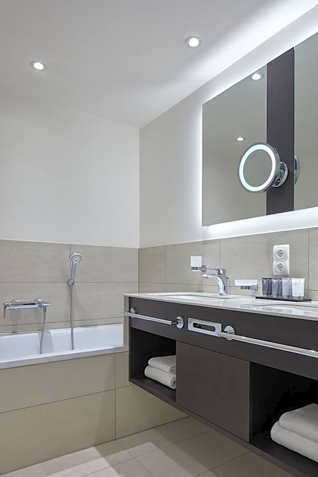 Hotel Wulfenia 4S - Adults Only