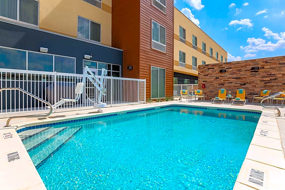 Fairfield Inn & Suites by Marriott Cotulla
