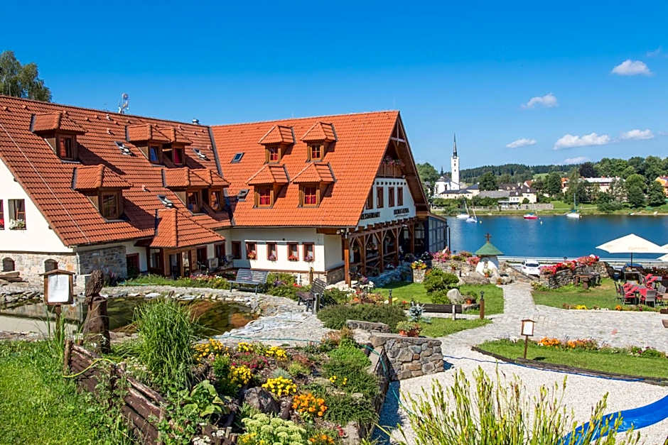 Hotel Leyla