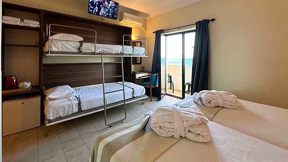 Hotel Avenida Praia