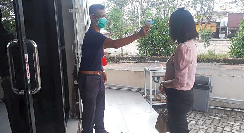 Gold Line Guest House