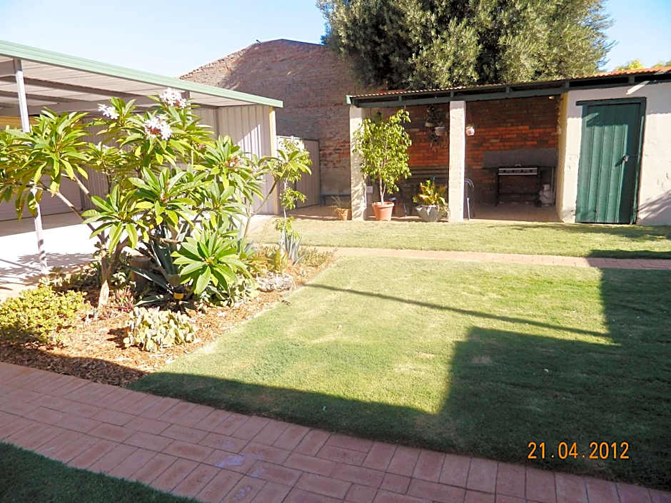 Champion Bay Apartments