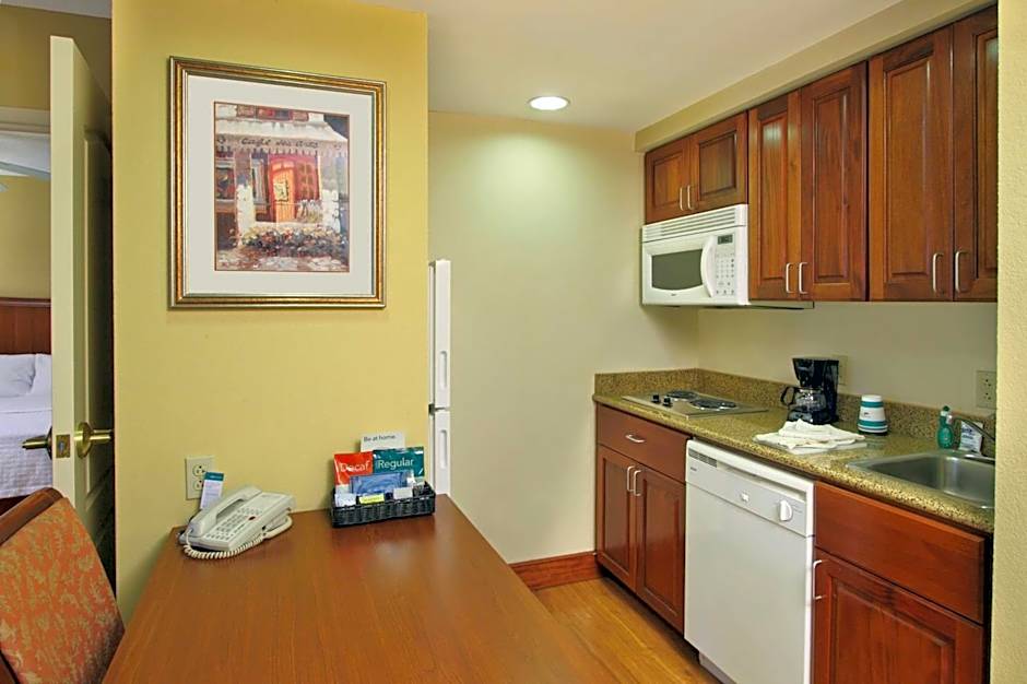 Homewood Suites By Hilton Chesapeake-Greenbrier, Va
