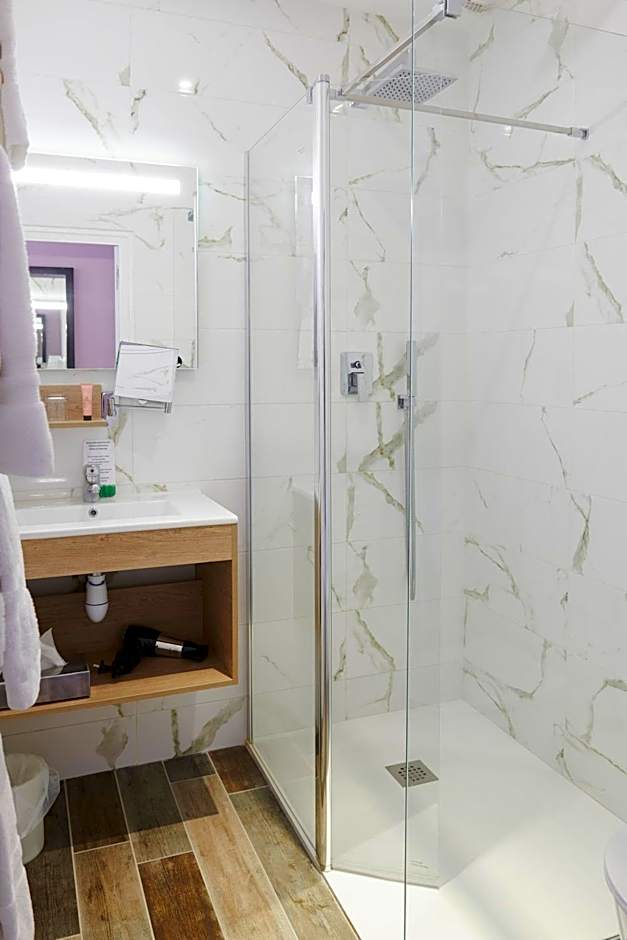 Pont du Chalon Hôtel and Restaurant