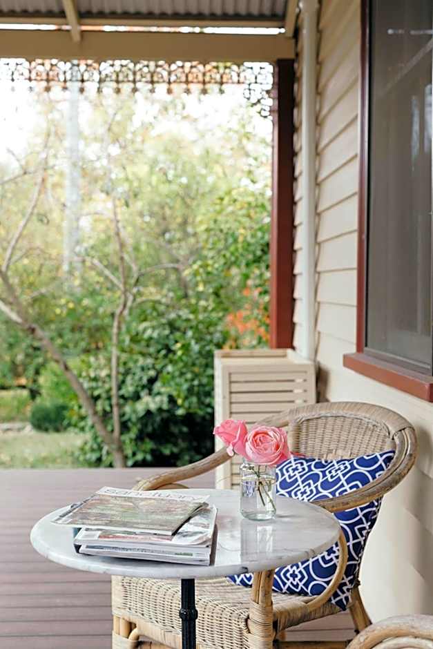 Summerlands - Country Luxe