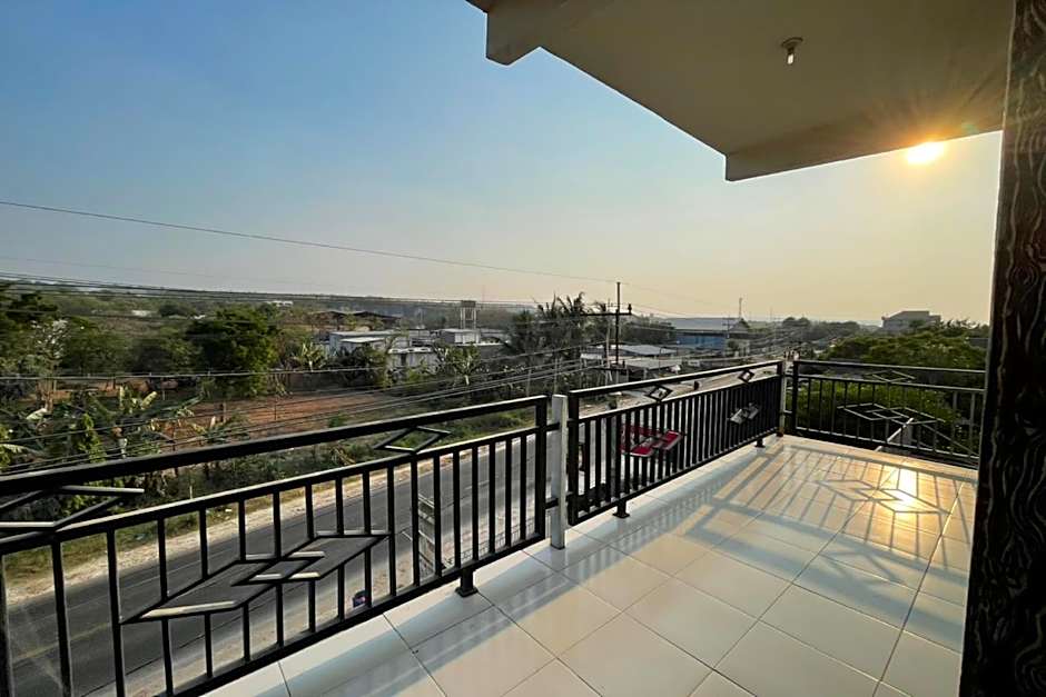 OYO Life 93075 Nova Jaya 2 Homestay Syariah