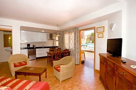 APARTMENT DISABLE ACCESIBLE 2ADULT+2CHILD