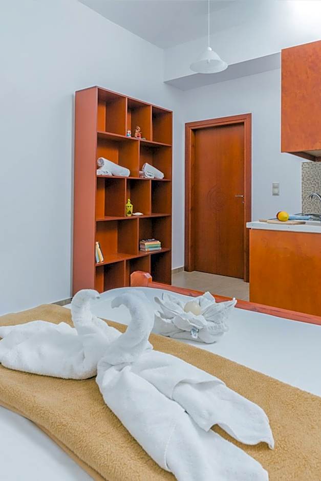 Arsinoi Studios and Apartments