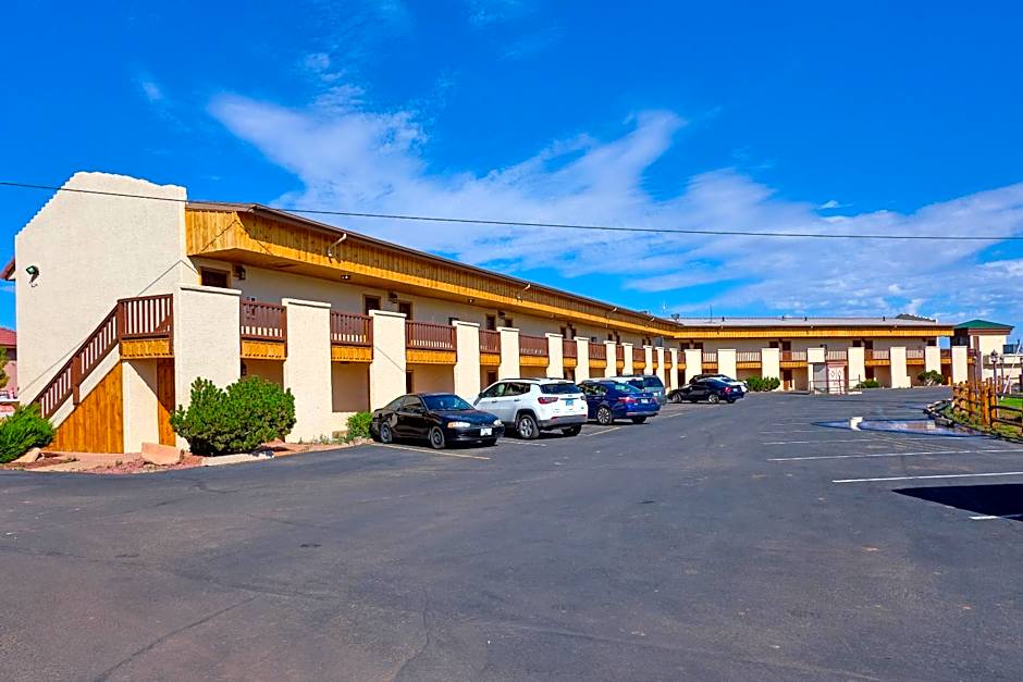 Grand Canyon Inn and Motel - South Rim Entrance