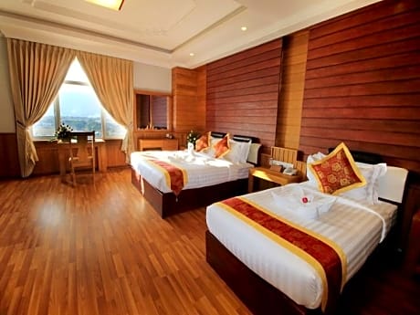 Inle Cherry Queen Hotel