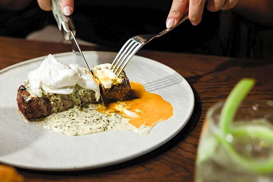 Fenway Hotel, Autograph Collection by Marriott