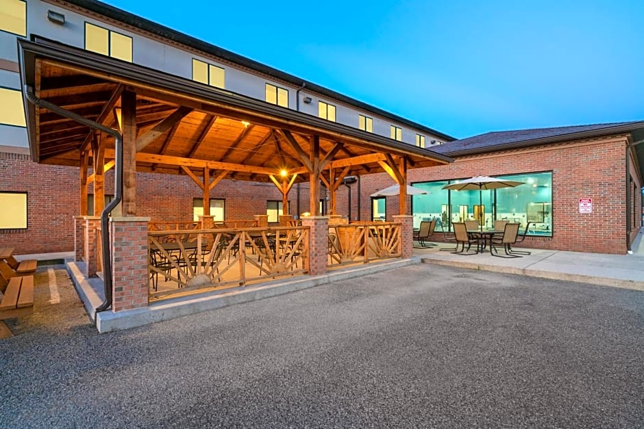 Holiday Inn Express Hotel & Suites Elkins, an IHG Hotel