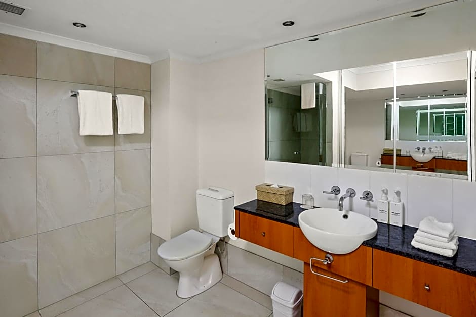 Alamanda Palm Cove Resort by Lancemore