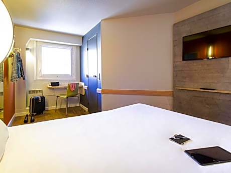 Triple Room with One Double Bed and One Bunk Bed