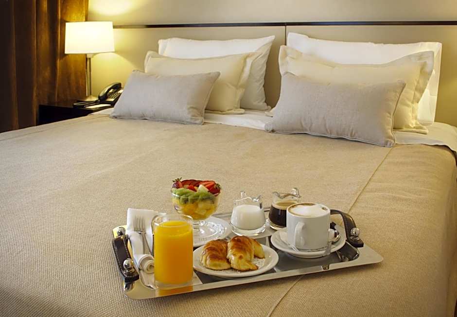 El Conquistador Hotel