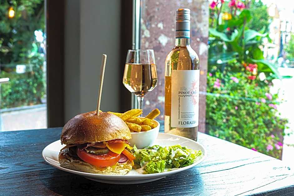 Grand Hotel Downtown