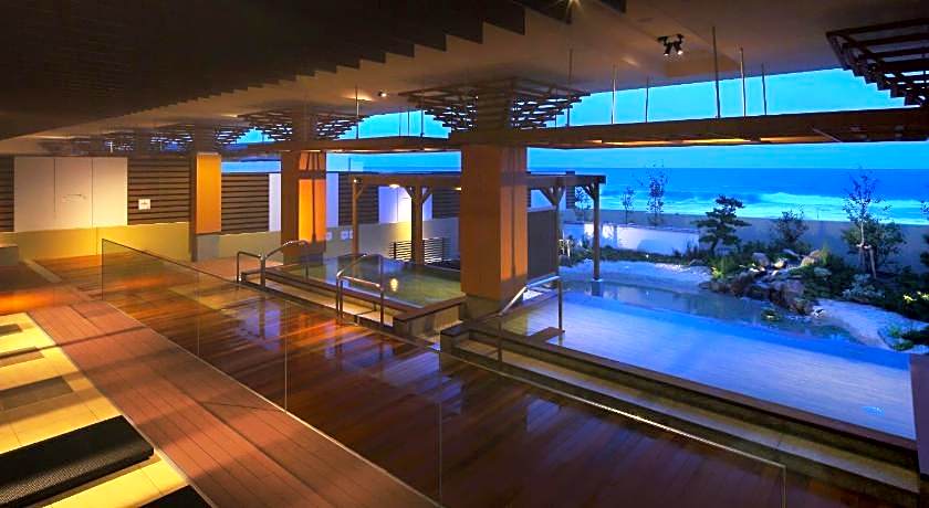 Kamogawa Grand Hotel