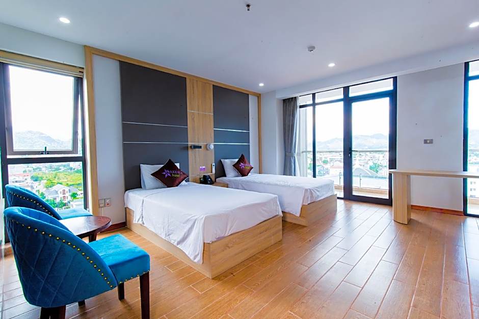 SAKURA HOTEL