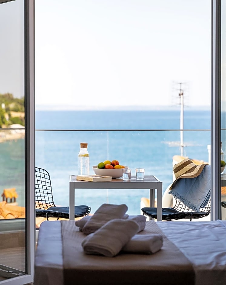 Aiora Suites by Booking Kottas