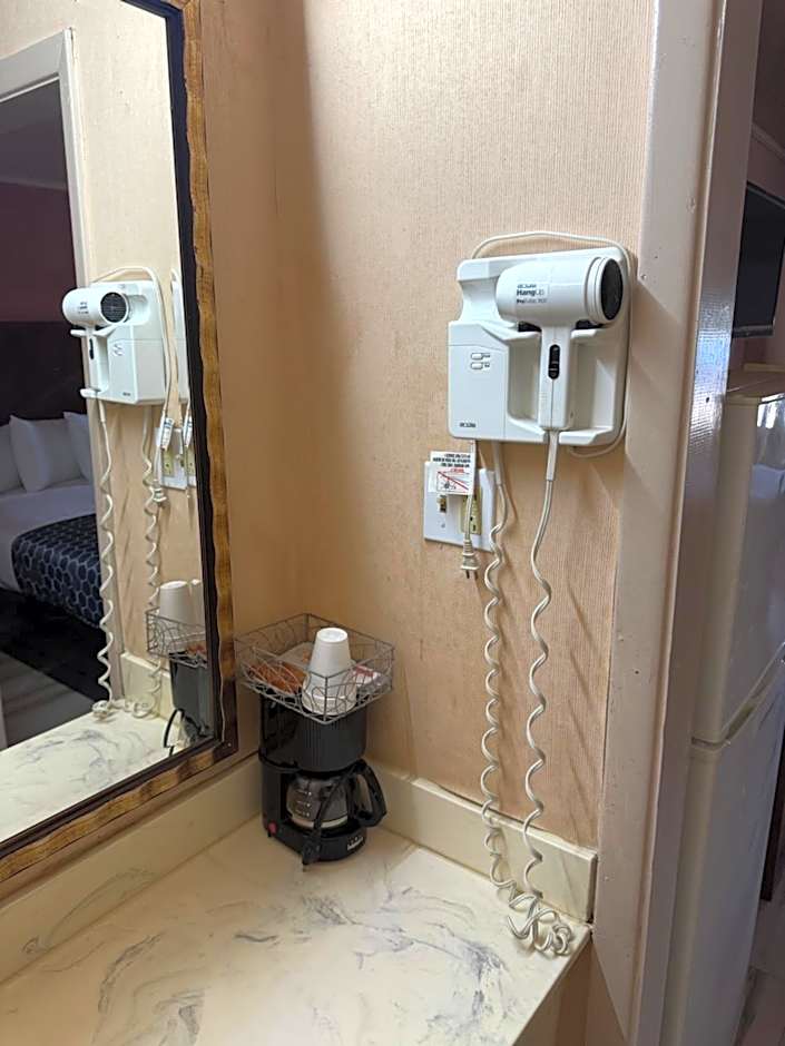 Scottish Inn and Suites Perry