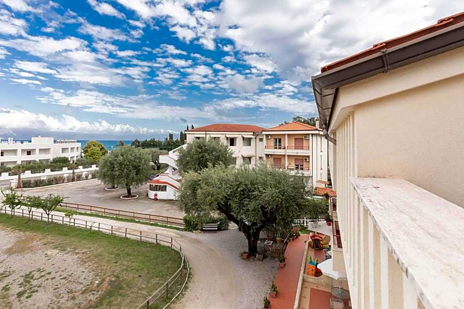 Hotel Residence il villaggio Lì cylentos Policastro Scario a 100 mt dal mare