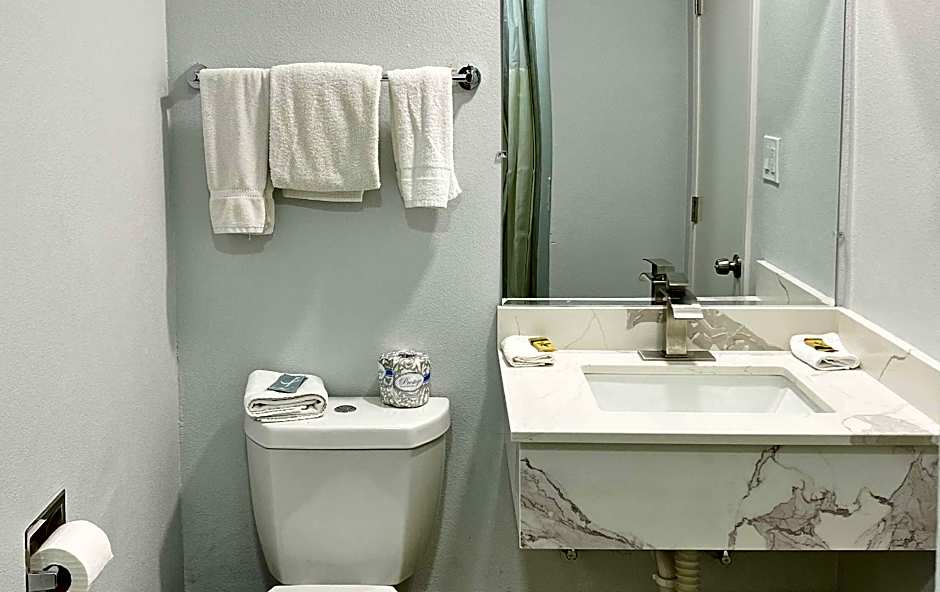 Motel 6 Santa Cruz, CA