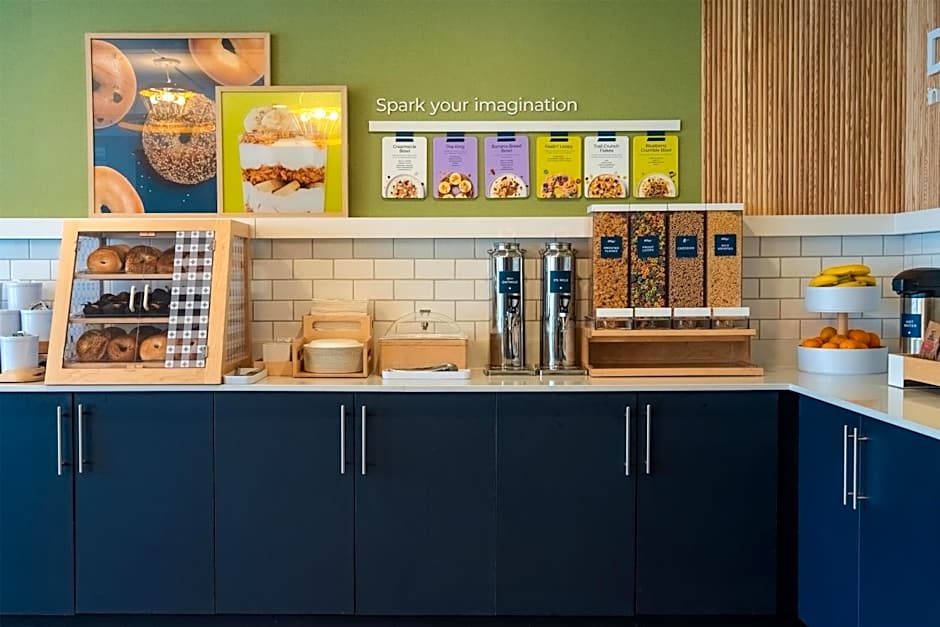 Spark by Hilton Atlanta-Town Center/Kennesaw
