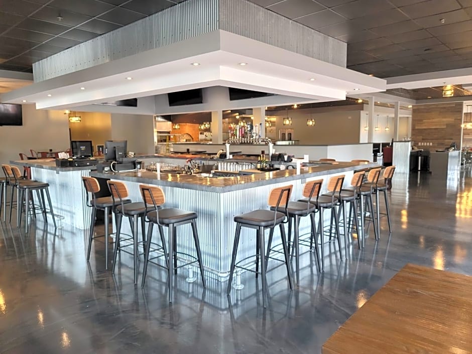 Holiday Inn Hotel And Suites Wausau-Rothschild By IHG