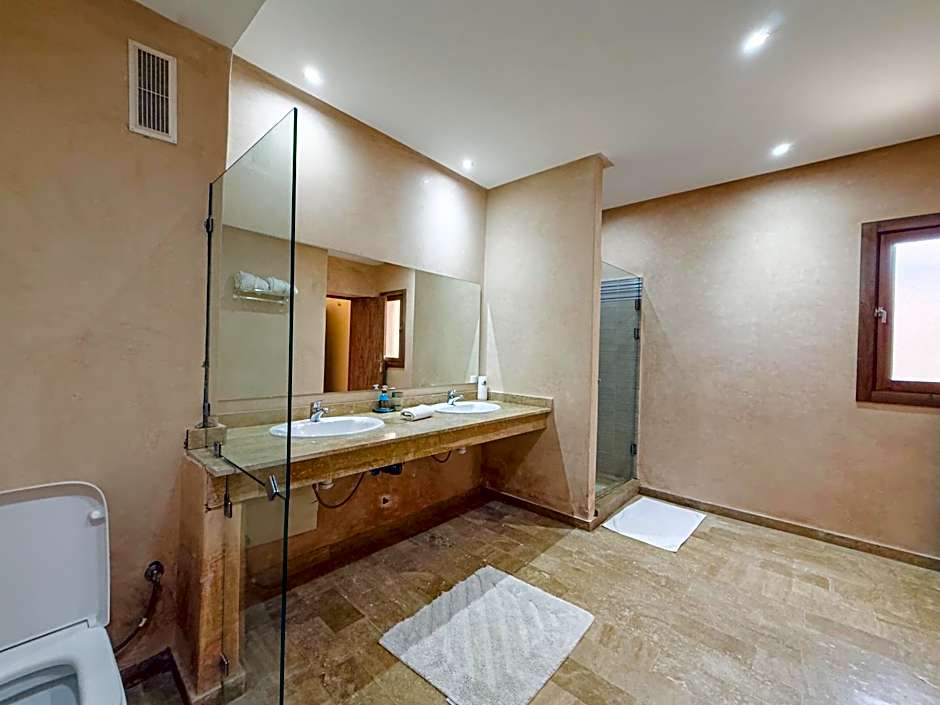 Riad Azia