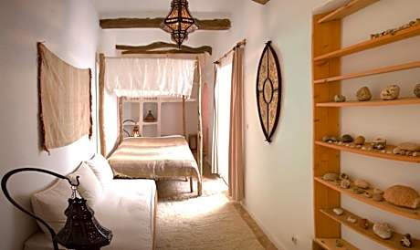 Double or Twin Room with Shower