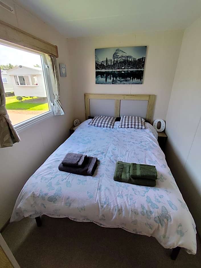 STATIC CARAVAN HOTEL in EDINBURGH