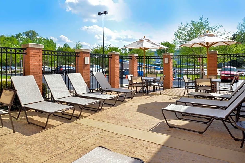 Hyatt Place Chesapeake/Greenbrier